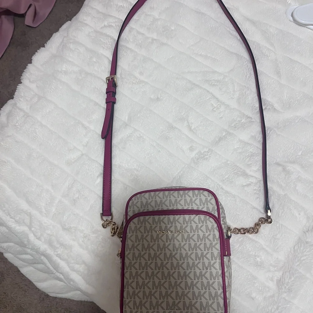 Michael Kors Pink and Cream Women's Bag - Picture 3 of 3